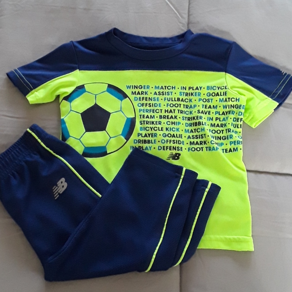 Two Piece New Balance Outfit